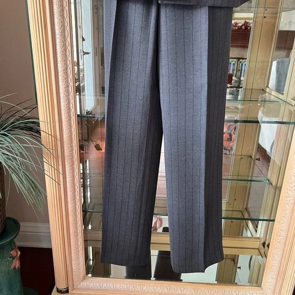 Elegant Suit. Rich gray w/black pinstripes.  Side pockets on slacks. - Picture 3 of 4